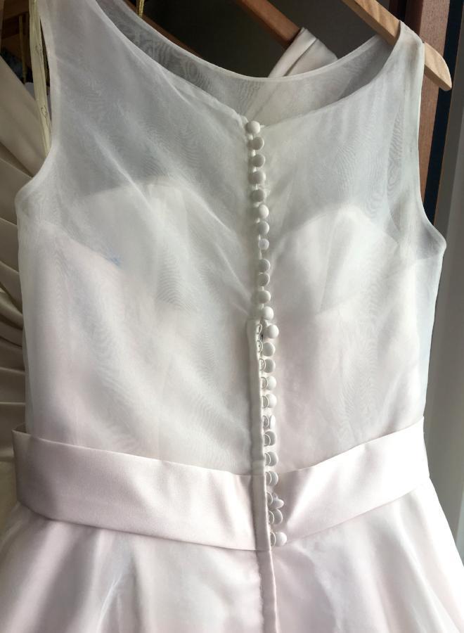 86-lb93 Organza overlay sweetheart bodice tea length wedding dress