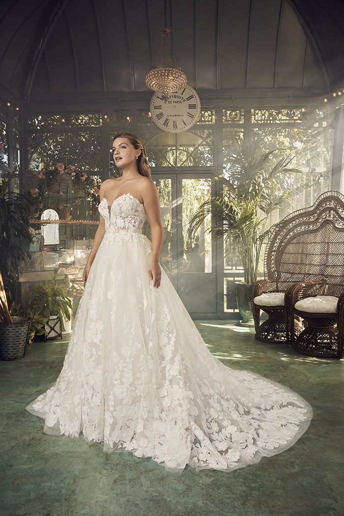 The Jolie wedding gown by Casablanca
