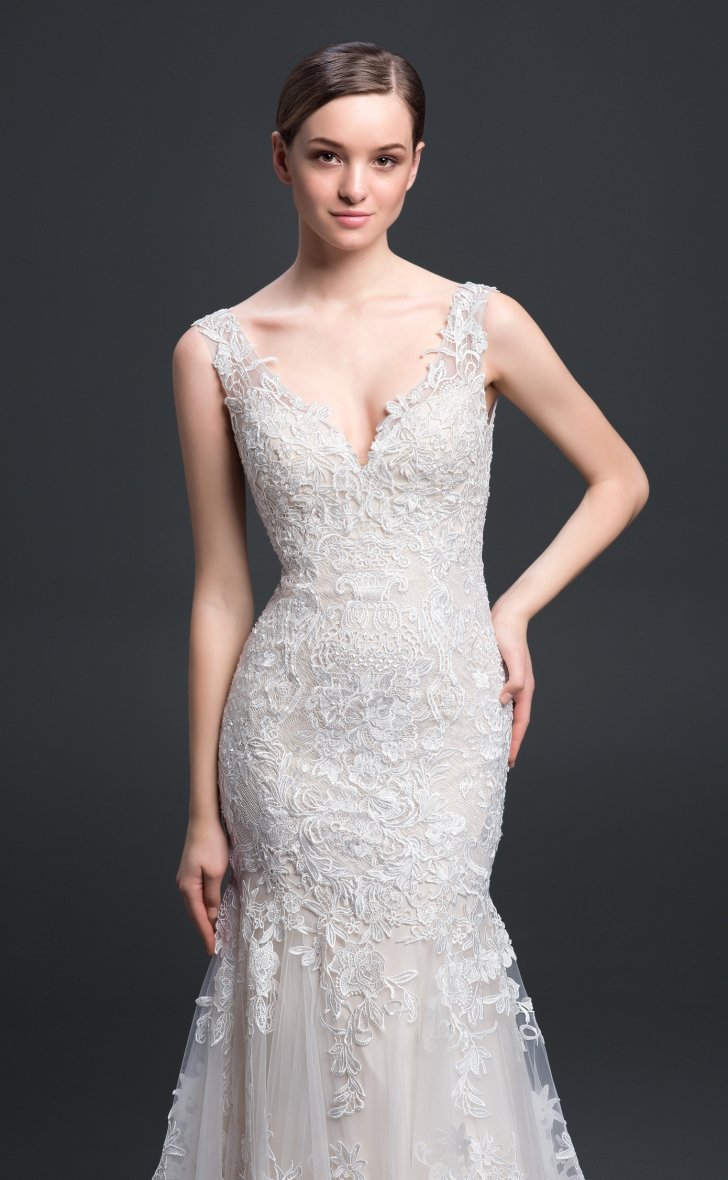 gi-mina Fitted bodice wedding gown with fit and flare trained skirt