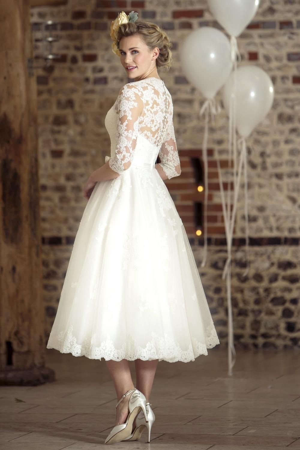 tb-juliet Fifties style tea length wedding dress