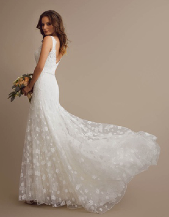 What is a Boho wedding dress?