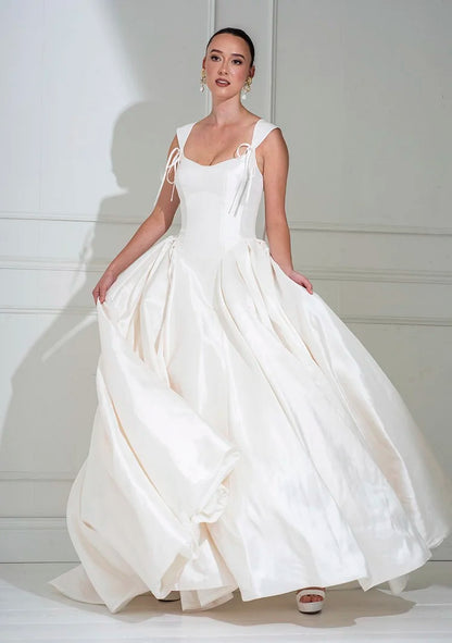 Freda Bennet Paloma – Contemporary Full Skirt Wedding Dress FB-Paloma