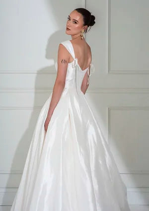 Freda Bennet Paloma – Contemporary Full Skirt Wedding Dress FB-Paloma