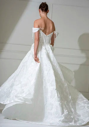 Freda Bennet Meryl – Textured Brocade Wedding Dress