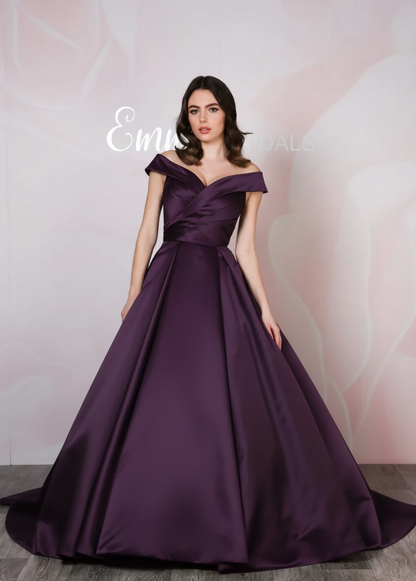A stunningly simple ballgown princess dress |  eb-lydia