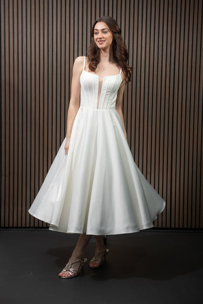 hn-Elodie Contemporary Tea-Length Wedding Dress