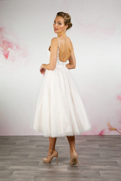 Back of the eb-elaine wedding dress
