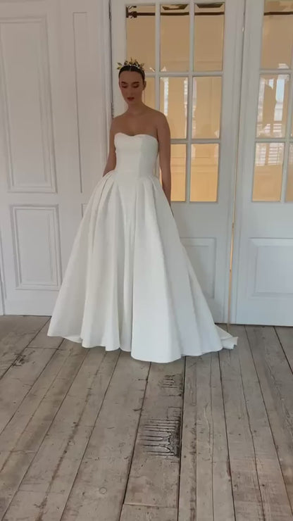Freda Bennet Ezra – Contemporary Cloqué Strapless Wedding Dress- FB-Ezra