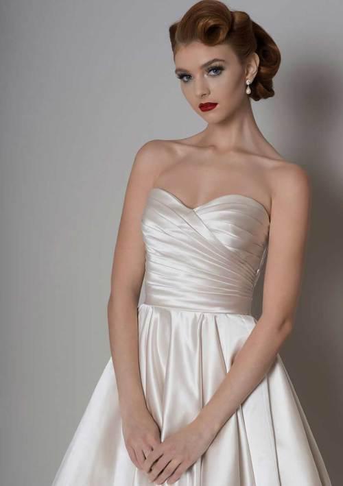pearl ivory satin t-length short wedding dress