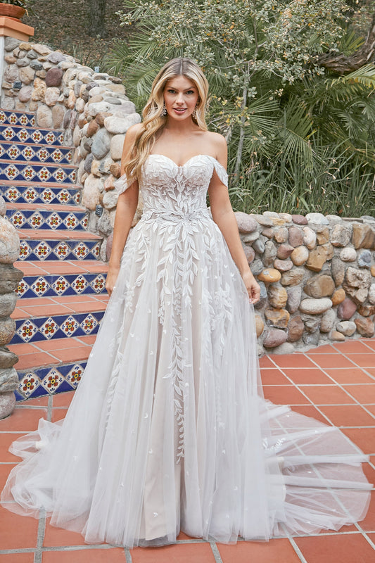 Tulle and lace BoHo wedding dress ca-alanna