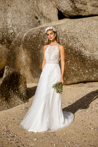 The Dakota wedding dress by Kelsey Rose