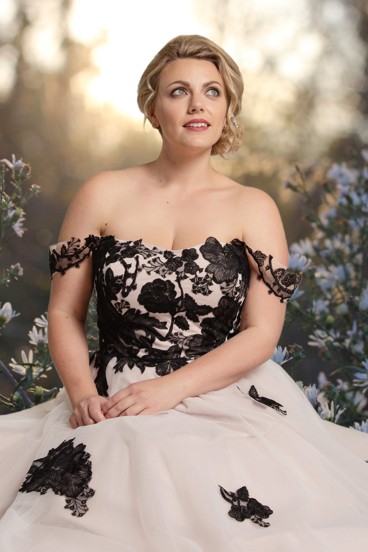 The supportive bodice of the Jacqueline strapless wedding gown - mg-jacqueline